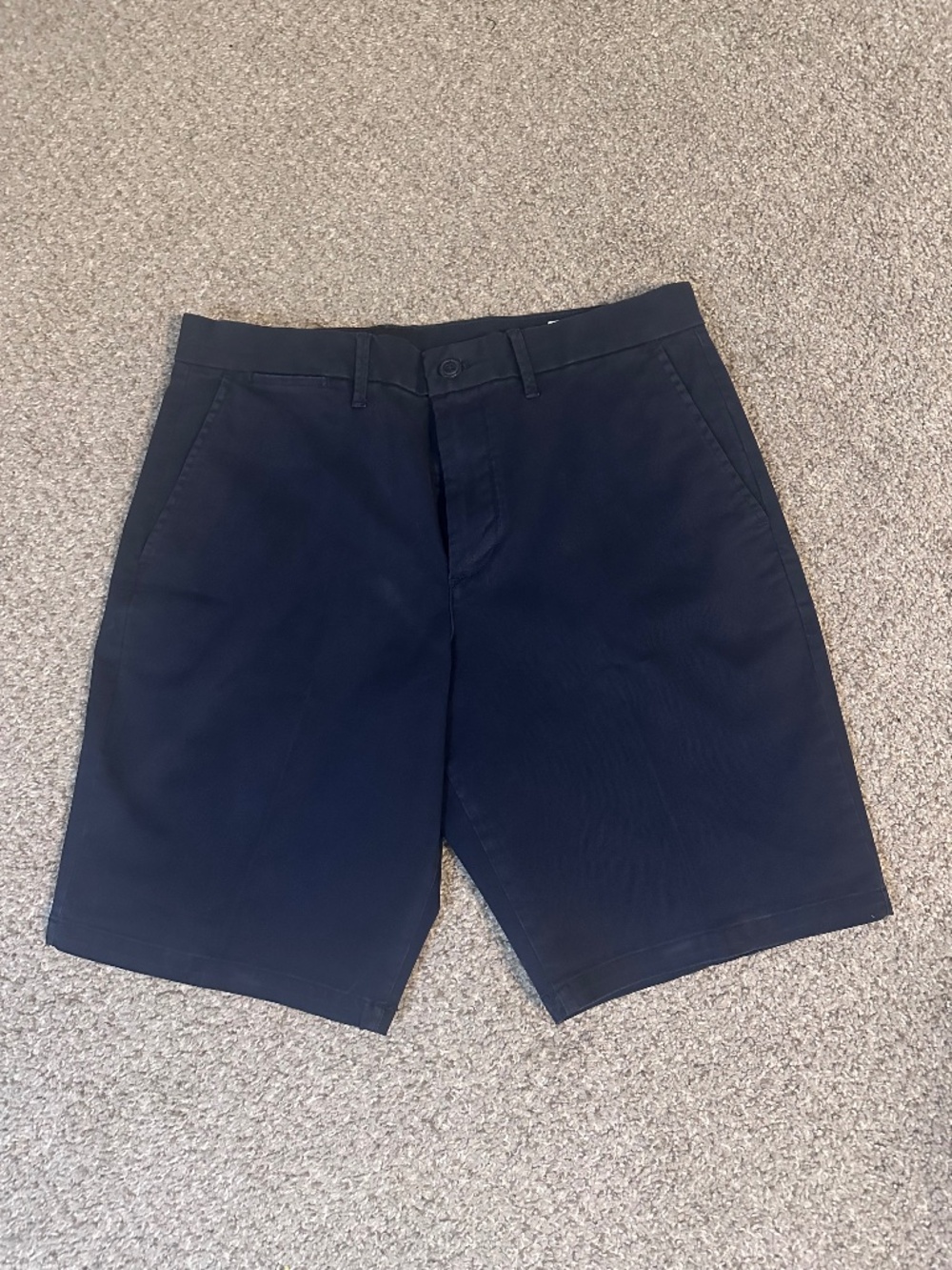 GAP Shorts Men’s 31 Above Knee 10" Inseam Navy Blue Casual Chino Preppy